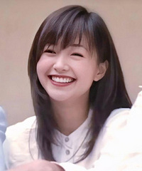 李绮红也太太太太太可爱了!现在女明星里还有这么可爱娇俏的吗
