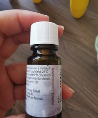朋友不到三岁的女儿误吃了7ml左右的d3,家里有小孩千万要注意