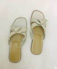 这双蝴蝶结拖鞋真好看,宽脚胖脚也可