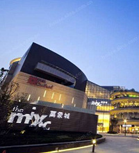为啥杨家坪、万象城逛街的年轻人比观音桥少?人都去时代天街了?