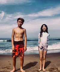 曹格儿子女儿长大了!“姐姐”Grace和Joe长成大孩子啦