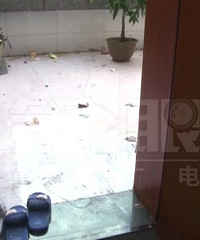 �߿����ﲻ���ھӶ�˵��û�ӡ���סһ¥�����Ŵ����ˡ���