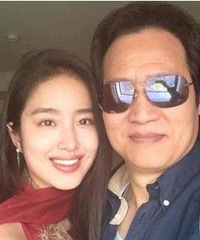 曝杨采钰与刘亦菲干爹离婚,相差30岁忘年恋玩完