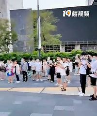 ���ǳɶ������𣿺ô������