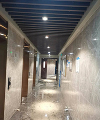 刚需中的战斗机龙湖九里峰景航拍,小区出门就是轨道站位置确实好