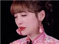 金莎舞台失误后大哭
