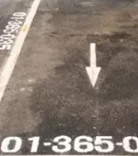 停车场内停车被罚违停,原因是燃油车停充电车位,罚得冤吗?