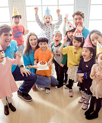 ��������Ӣ����ѵ����Ҫ����Ǯ?�ļұ���?