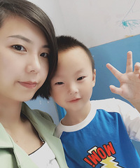 怕自己哪里没做好影响到娃,本来自由洒脱的一个人,学习做个好妈