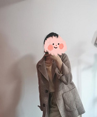 买到100多的羊毛大衣,喜欢得大热天也要试穿