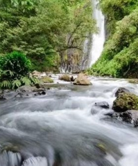 连续去3年的耍水地,1个多小时到,水质清冽,还能钓鱼住农家乐