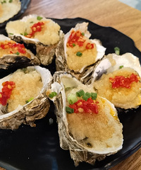 ��ˢ�����ζ�ķ��ݣ��˾�100�ຣ�ʳԵ÷�ǽ��