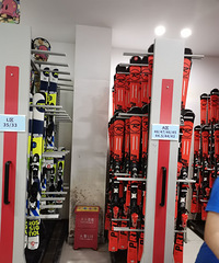 发现一个避暑妙招,滑雪去!