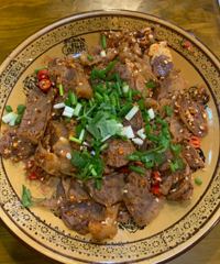 带8个胃才够吃的峨眉乐山行,除了美食,这个新开温泉也不错