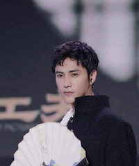 ������չ��ͼ�����¶���̫�Ŵ���