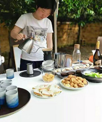 ����ũ�忪��һ�ҿ��ȹݣ�ÿ��׬500�飬ֻ��������