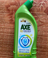 洁厕到底哪家强?我来亲自评测这些清洁剂