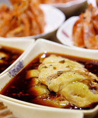 假期从重庆深山的酒店吃到南京的精致糕点,这些美食值得一试