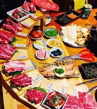 吃了9家烤肉还是最爱这一家,不仅菜品新鲜丰富,价格还亲民