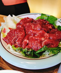 ˭˵ֻк̷ãһͲƷ亣