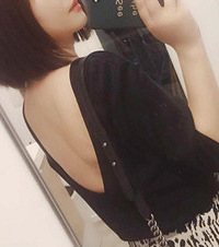 ����³���Ѫ�����Բ�һ���ķ������·��󱳵���ƾ�������