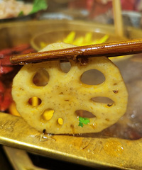 三伏天周末,坐轨道公交去璧山泡温泉,吃美食