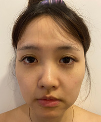 论坛种草的纹眉不要太满意,纹完很自然还不结痂,当天就能沾水