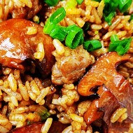 酱香浓郁的双牛炒饭
