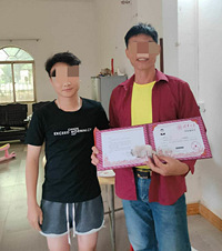 高考生伪造清华录取通知书,全村摆酒庆祝,结果他只考了235分