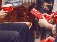 改口费应该是多少?是我妈准备多了吗?我妈给了一万婆婆只给三百