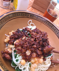 �Ե����ټ����ӽ��棬������ը������һ����ζ