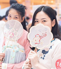 抛绣球、投壶真好玩,300位才子佳人云集七夕古风相亲会