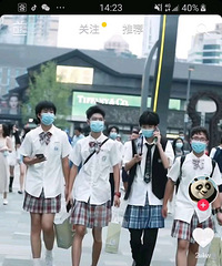 成都男生穿搭真是走在时尚前沿!相比起重庆男生才是真的不会穿
