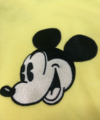����������Ͷ��ˣ�����ͬ������Ƹе����£����ɫ������
