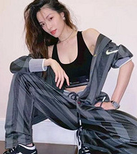 万茜郑爽带火“酷姐姐”路线,男女皆可撩,关键还遮肉显瘦
