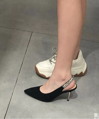 �ոչ���Եİ�����Ь�����ˣ�