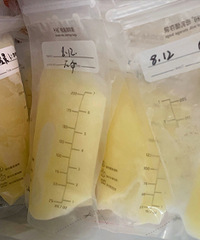 月子里我变身大奶牛了