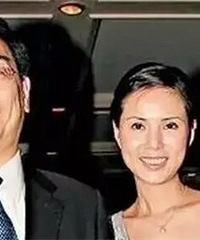 替渣男还债1亿后被分手,父亲去世受打击,李若彤患抑郁症想自杀