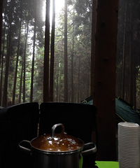 周末风吹岭露营,马尿水瀑布爬山,下山河边耍水