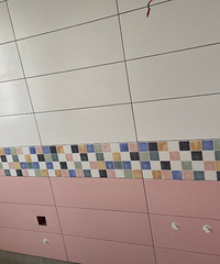 �����³�98ƽ4����15��װ�������У�