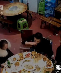 ̷����Ϊ�����ֹ���������һ��˸��£�ÿһ�춼��������