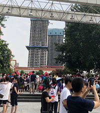 鲁能巴蜀中学开学了,今年有40个班,学费最高25000一学期