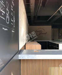 ��һ�ҿ��Ⱦ�ͷ�ر��ŵ�,�㸽�����ŵ껹������