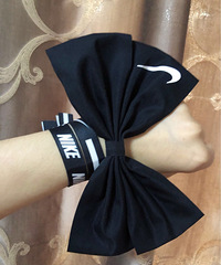 ����ܻ�� �Ϳ�Nike ������ ����