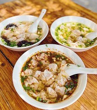 驱车20公里来吃这家居民楼抄手,椒麻味抄手打开了我的新世界