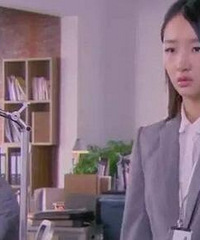 新同事老是说“自己在国外的时候”