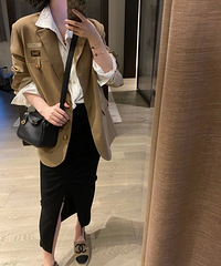 安娜家的衣服怎么样不知道,这个包真的太美了,大小质感都很不错