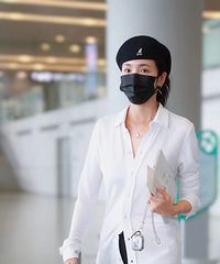 近期明星机场穿搭分享,她们居然也穿这么便宜的牌子?