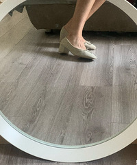����ҷ���һ˫����������ۻ������Ь