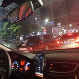 巴蜀中学一放学就堵车